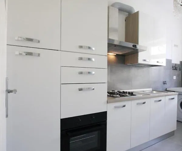 Rentopolis Trilocale Casino شقة